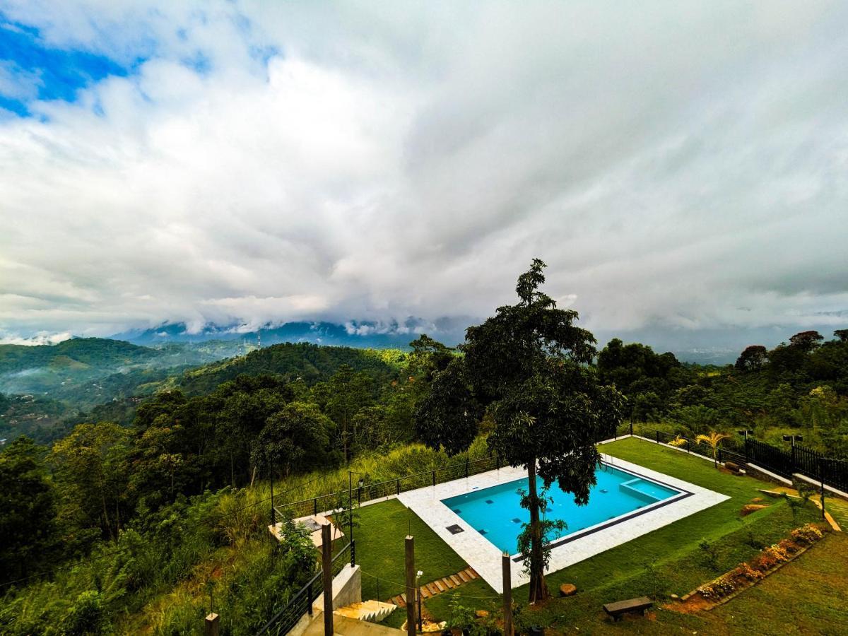 Hotel The Aurelia Gampola Exterior foto